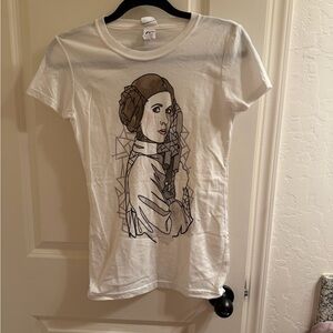 Brand new with tags White Graphic Women’s Tee — Princess Leia
